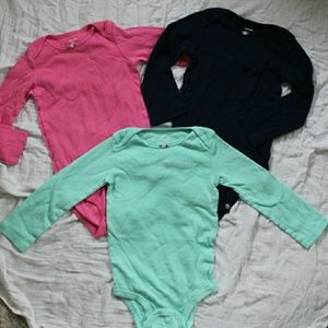 Carter's Long Sleeve Onsie Lot size 24 months